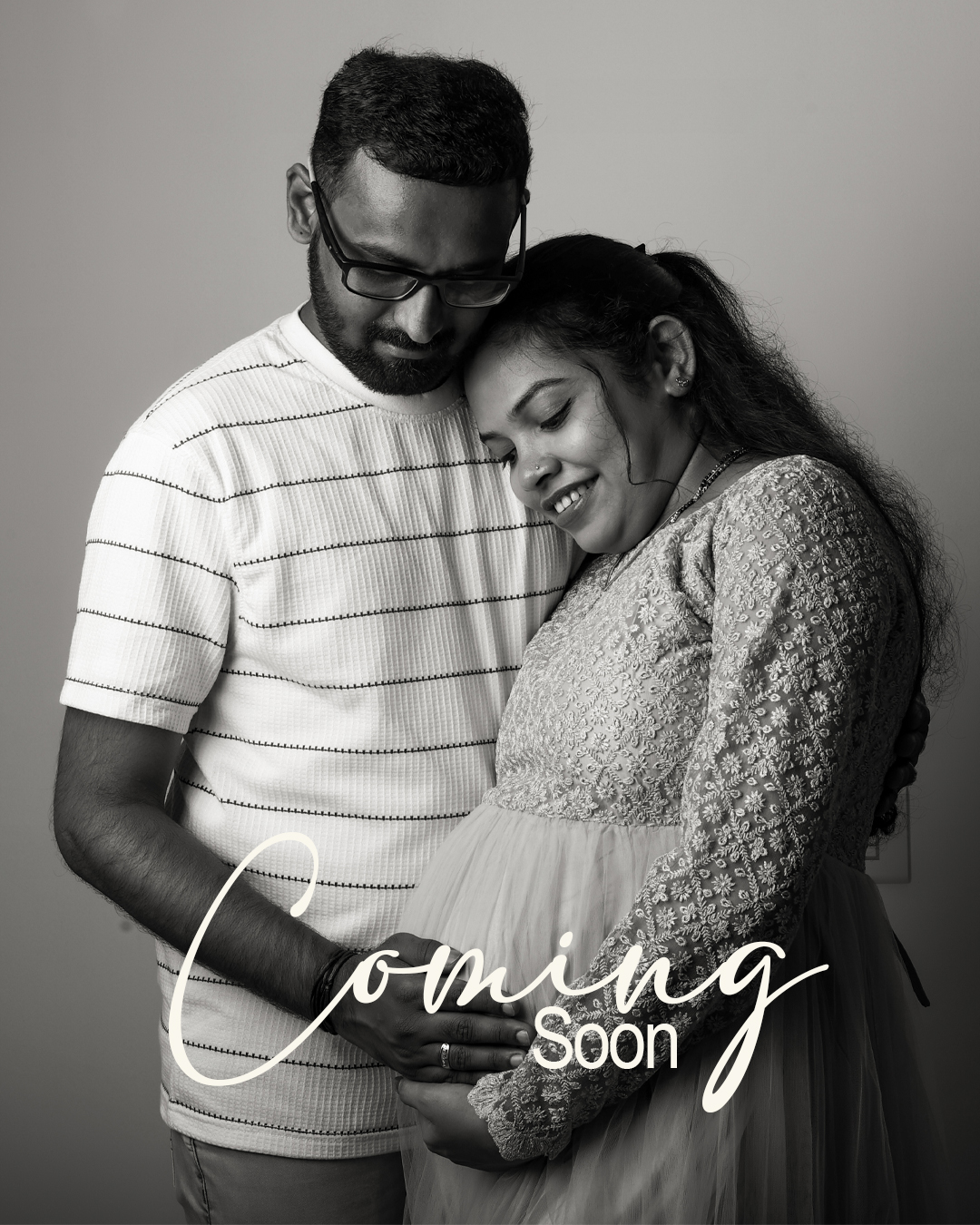 Outdoor maternity portrait shoot of expectant mother in Coimbatore