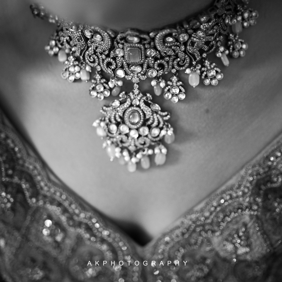 Wedding Photoshoot: Saranya & Seenu's Beautiful Day at Palldam