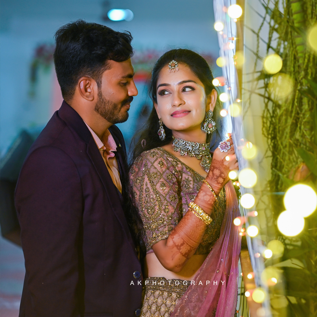 Wedding Photoshoot: Saranya & Seenu's Beautiful Day at Palldam