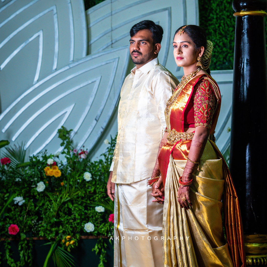 Wedding Photoshoot: Saranya & Seenu's Beautiful Day at Palldam